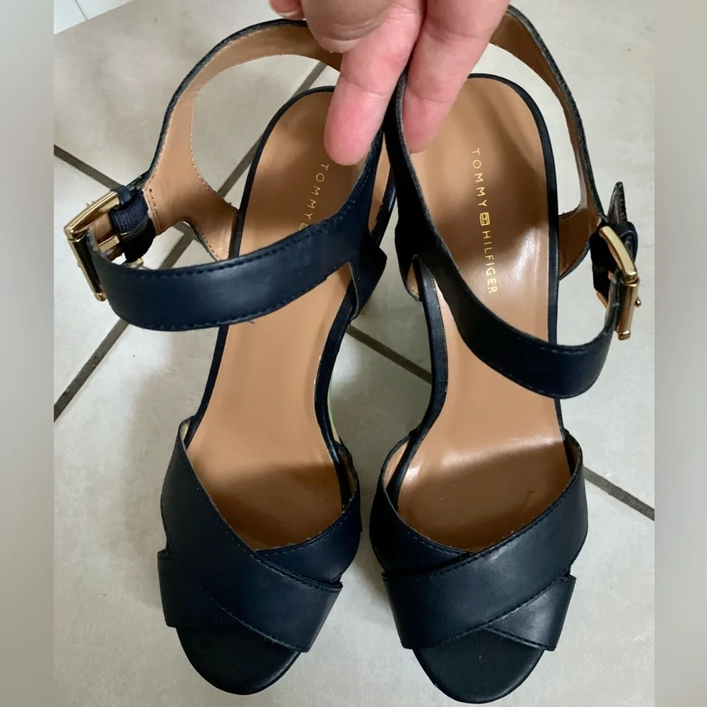Tommy Hilfiger Navy Blue Wood Platform Heels - Picture 5 of 9